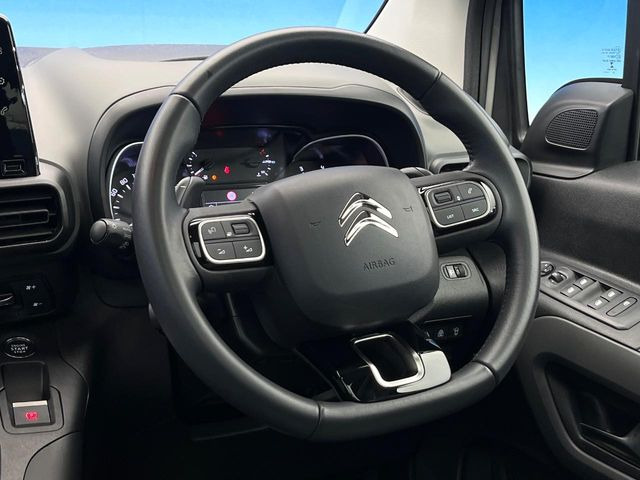 ���n���h�����̃X�������Ȃ��A���ꂢ�ȏ�Ԃ��ێ����Ă���܂��B�e�X�C�b�`���̓�����m�F�ς݂ł��B