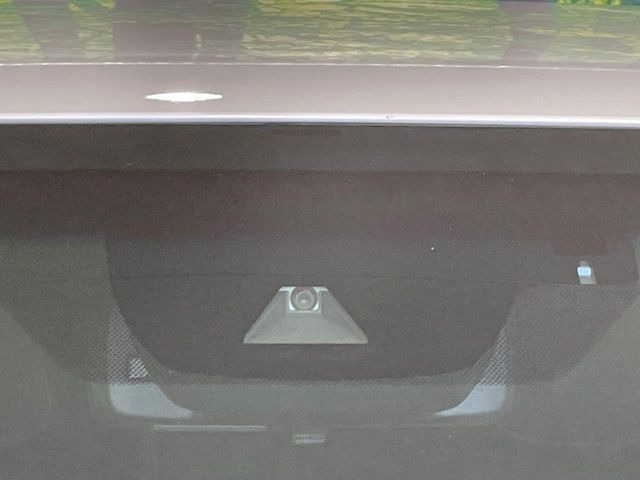 �y�g���^�Z�[�t�e�B�Z���X�z���s���ɑO���̎ԗ�����F�����A�Փ˂������Ȏ��͌x��ƃu���[�L�ŏՓˉ���Ɣ�Q�y�����A�V�X�g�B�����S�Ƀh���C�u�����y���݂��������܂��B