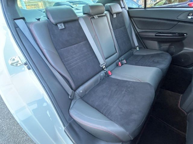 �L�X�Ƃ���2��ڃV�[�g�͋��Z���������A���S�n�����K!�F�B��Ƒ��Ƃ̂��o�����ɂ҂�����ł��B�x�r�[�V�[�g��`���C���h�V�[�g�g�p�������K�ɂ��߂�������������\���ȋ�Ԃ��m�ۂ��Ă��܂��B