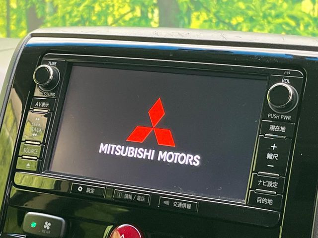 �y�����i�r�z�l�C�̏����i�r�𑕔����Ă���܂��B�i�r�̎g���₷���͂������A�I�[�f�B�I�@�\���[��!�L�����v�◷�s�͂������A�ʋ΂┃�����ȂǕ��i�̃h���C�u���y�����Ȃ�͂���