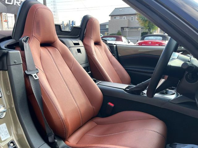 �y�u���E�����U�[�V�[�g�z�f�U�C�����������A�������̂��钃�v�V�[�g�B��ɑ̂ɐG��镔��������A����S�n�̗ǂ��ɂ͂�����肽���ł��ˁ􉘂�̕t����򉻂�}����������R�[�e�B���O�{�H�����X�X���ł����