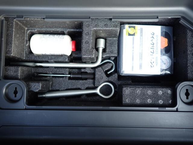 �p���N�C���L�b�g���t���Ă܂�.