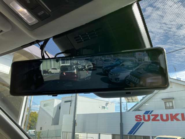 ���f�W�^�����[���~���[&�h���C�u���R�[�_�[���b��̃A�C�e�����h���C�u���R�[�_�[�����̂̍ۂɐM���̐F��ꎞ��~�̗L���Ȃǉf���Ɏc���ď؋��ɂȂ�܂�!