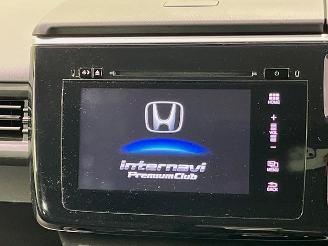 �y���[�J�[�����i�r�z�C���e���A�ɗn�����ރX�^�C���b�V���ȁu��p�݌v�v���[�J�[�i�r�𑕔��􎋔F���⑀�쐫�ȂǊ�{���\�ɂ��D��A���㎿�ȃJ�[���C�t�����y���݂��������܂��B