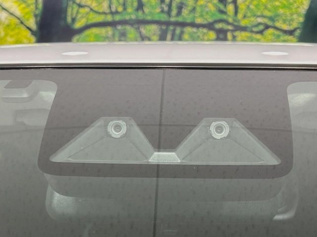 �y�X�}�[�g�A�V�X�g�z���s���ɑO���̎ԗ�����F�����A�Փ˂������Ȏ��͌x��ƃu���[�L�ŏՓˉ���Ɣ�Q�y�����A�V�X�g�B�����S�Ƀh���C�u�����y���݂��������܂��B