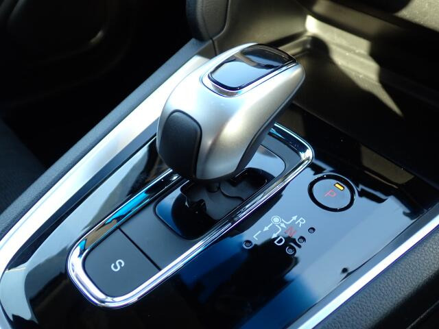 �V�t�g�m�u�̓X�����Ȃ��A���ꂢ�ȏ�Ԃł��B���ł��G��镔�������ꂢ���Ƒ�؂ɏ���Ă������Ƃ�������܂���B