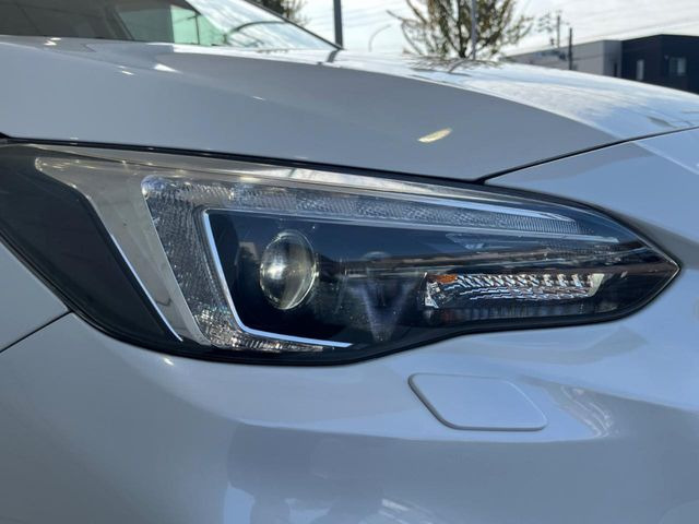 �yLED�w�b�h���C�g�z���V����ԑ��s�����ǍD�Ȏ��E���m�ۂ����S���ĉ^�]�ł��鍂�P�xLED�w�b�h���C�g�𑕔�!�_�����x�������A����d�͂��}�����Ă��܂��B