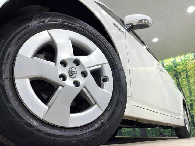 �y����15�C���`�A���~�z�C�[���z�O�ςɃ}�b�`���������A���~�z�C�[���𑕒����Ă���܂��B�e��ЊO�A���~�z�C�[����A�X�^�b�h���X�^�C�����戵�����Ă���܂��B���񂲑��k����������