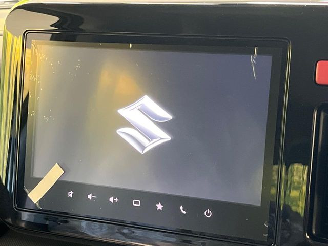 �y���[�J�[����9�^�i�r�z�C���e���A�ɗn�����ރX�^�C���b�V���ȁu��p�݌v�v���[�J�[�i�r�𑕔��􎋔F���⑀�쐫�ȂǊ�{���\�ɂ��D��A���㎿�ȃJ�[���C�t�����y���݂��������܂��B