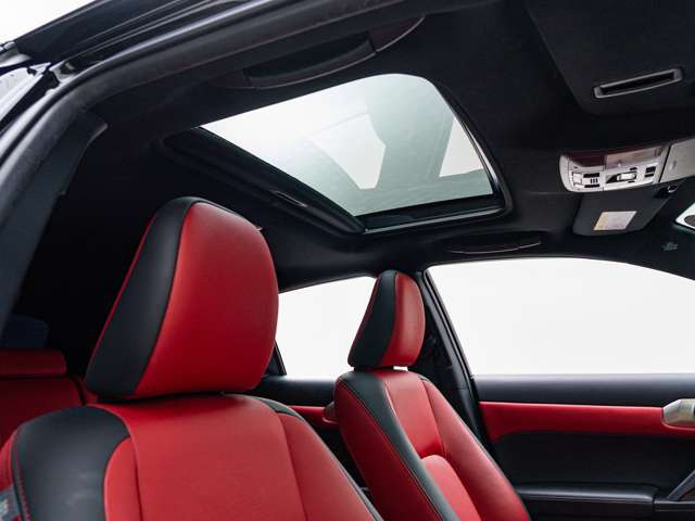 �y ���Ԍ���C�x���g��t�F�A �z�A�y���^�ł̓N���X�}�X�ȂǋG�߂̃C�x���g��t�@���~�[�e�B���O�A�W����Ȃǂւ̎Q�����s���A�܂������ɉ����������ȃL�����y�[�������{���Ă��܂��B