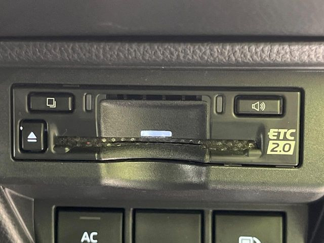 【ETC】高速道路の料金所をストレスなく通過!話題のスポットやサービスエリアに多い「スマートIC」利用時は必須のアイテムです。当店でセットアップを実施、ご納車当日からすぐにご利用いただけます!