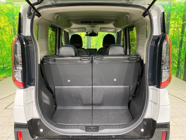 ���i�̂���������ʋ΁A���}���ɏ\���ȉ׎��X�y�[�X���m�ۂ��Ă���܂��B�Z�J���h�V�[�g��|���ƁA�傫�ȉו��̐ύڂ��\�ł���