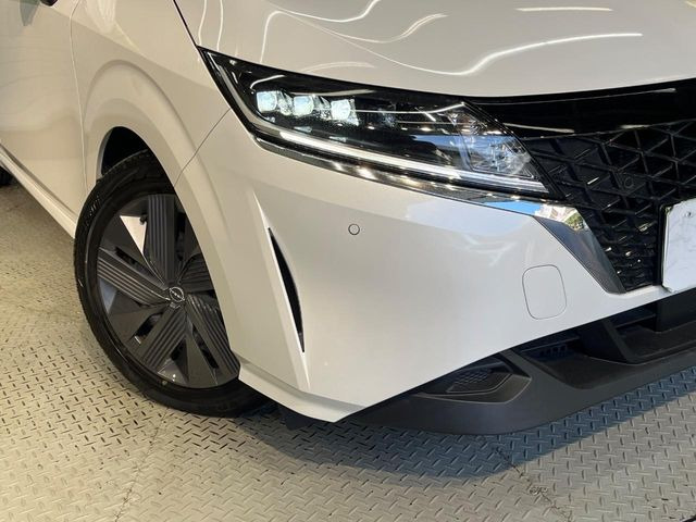 �yLED�w�b�h���C�g�z���V����ԑ��s�����ǍD�Ȏ��E���m�ۂ����S���ĉ^�]�ł��鍂�P�xLED�w�b�h���C�g�𑕔�!�_�����x�������A����d�͂��}�����Ă��܂��B