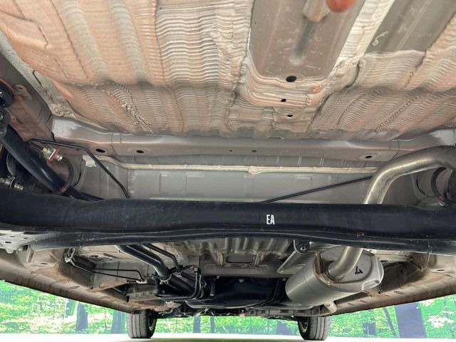 下回りがきれいなうちに、防錆加工の施工がオススメ。降雪地域はもちろん、沿岸部にお住いの方や、趣味でマリン・ウィンタースポーツをされる方にご好評いただいております。