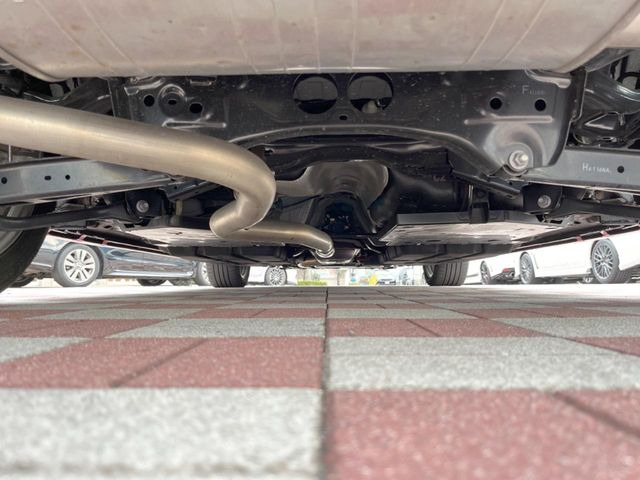 下回りがきれいなうちに、防錆加工の施工がオススメ。降雪地域はもちろん、沿岸部にお住いの方や、趣味でマリン・ウィンタースポーツをされる方にご好評いただいております。