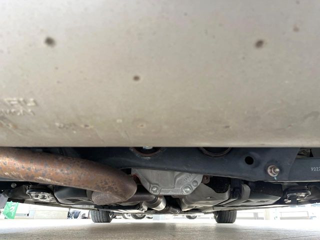 ����肪���ꂢ�Ȃ����ɁA�h�K���H�̎{�H���I�X�X���B�~��n��͂������A���ݕ��ɂ��Z���̕���A��Ń}�����E�E�B���^�[�X�|�[�c���������ɂ��D�]���������Ă���܂��B