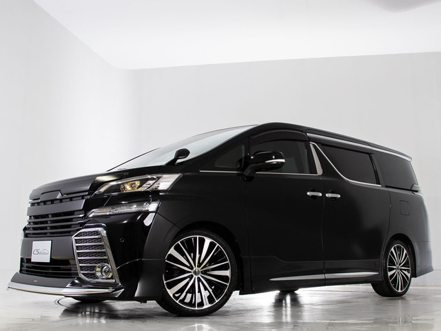 ★フロントビュー★グリル交換、エアロ取り付け等、カスタムもお任せください!