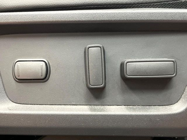 �y�p���[�V�[�g�z�X�C�b�`��ŊȒP�ɃV�[�g�̔��������\!�d��������͂�����܂���!�����ɍœK�ȃV�[�g�|�W�V�����ɃZ�b�g���āA���K�ȃh���C�u�����y���݂��������B