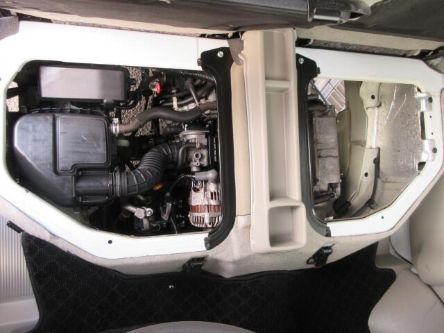 �G���W�����[�����Y��Ɏd�オ���Ă���܂��B �c�Ǝ��Ԃ�10���`18���܂ŁA���T���j������x���ƂȂ��Ă���܂��B���₢���킹���X�^�b�t�ꓯ�A���҂����Ă���܂���