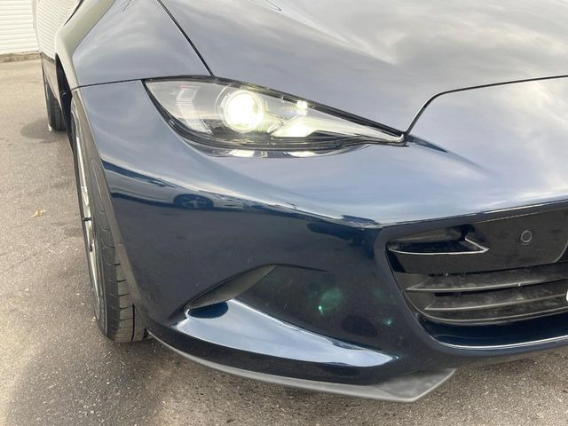 �yLED�w�b�h���C�g�z���V����ԑ��s�����ǍD�Ȏ��E���m�ۂ����S���ĉ^�]�ł��鍂�P�xLED�w�b�h���C�g�𑕔�!�_�����x�������A����d�͂��}�����Ă��܂��B