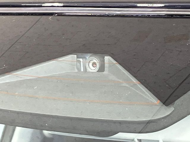 �y�X�Y�L �Z�[�t�e�B�T�|�[�g�z���s���ɑO���̎ԗ�����F�����A�Փ˂������Ȏ��͌x��ƃu���[�L�ŏՓˉ���Ɣ�Q�y�����A�V�X�g�B�����S�Ƀh���C�u�����y���݂��������܂��B