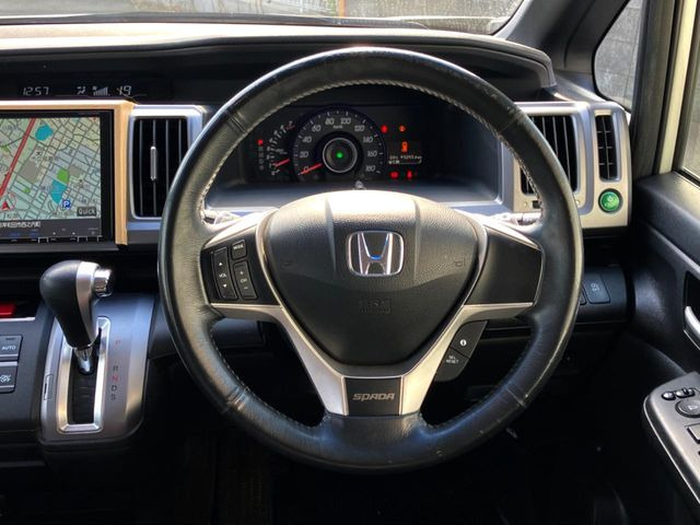 �������̊v�����n���h���ł��􍂋����̂��錩���ڂɁA�n���h�����O�̑����A����₷���������ł���