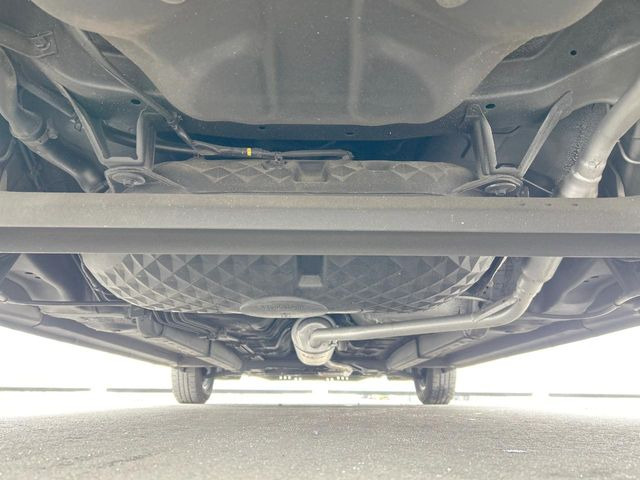 下回りがきれいなうちに、防錆加工の施工がオススメ。降雪地域はもちろん、沿岸部にお住いの方や、趣味でマリン・ウィンタースポーツをされる方にご好評いただいております。