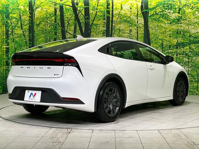 ☆全国のネクステージからお取り寄せが可能※!遠方の店舗に展示してあるクルマが気になる場合も、最寄りの店舗でご覧いただくことが可能です!是非私たちに要望をお聞かせください!※別途費用