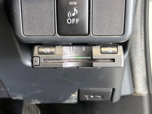 【ETC】高速道路の料金所をストレスなく通過!話題のスポットやサービスエリアに多い「スマートIC」利用時は必須のアイテムです。当店でセットアップを実施、ご納車当日からすぐにご利用いただけます!