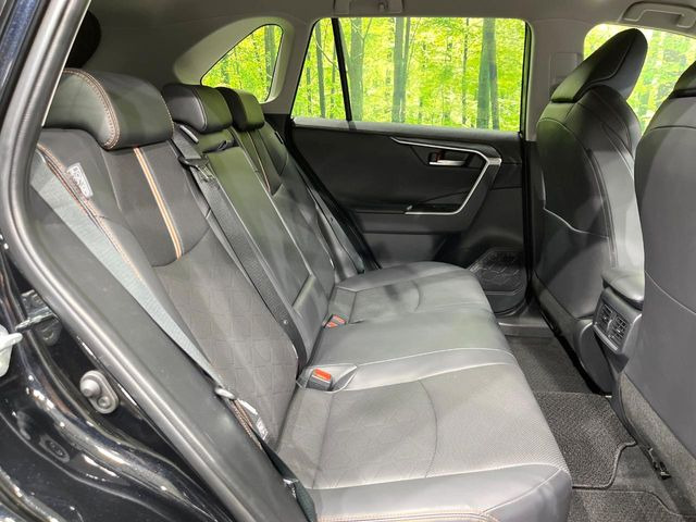 �y���烌�U�[�V�[�g�z����̂ӂ���肪�e�ՂŃ����e�i���X�����ȒP�ȁA�@�\���ɗD��鍇����v���̗p�����㎿�ȃV�[�g�ł��B����S�n���悭�A���������ӂ��S�n�ǂ��ԓ���Ԃ����o���Ă���܂��B