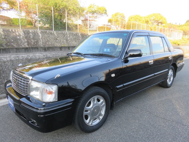 �N���E���Z�_���i�g���^�j2.0 �X�[�p�[�T���[���@�ԗ��{�̐��������̔��ł� LPG ���Îԉ摜