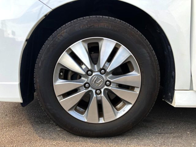 �������A���~!�������������ă��f���ʂɃf�U�C������Ă��܂��B�������S����K�ɍ������ʂ𔭊�����u�z�C�[���R�[�e�B���O�v�̎{�H����t��!���C�y�ɒS���c�Ƃ܂ł����k���������B