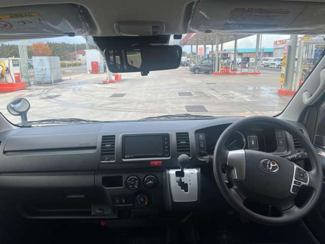 ハイエースバン2.8 DX ロング GLパッケージ ディーゼル 4WD