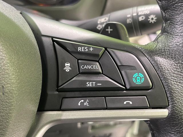 �y�}�C�p�C���b�g�z�������H�ł̒��������s���y��!!�a�؎��Ə��񑖍s�̃V�[���ŁA�A�N�Z���E�u���[�L�E�X�e�A�����O�������Ő��䂵�A�������^�]�̕��S���y�����Ă���܂���