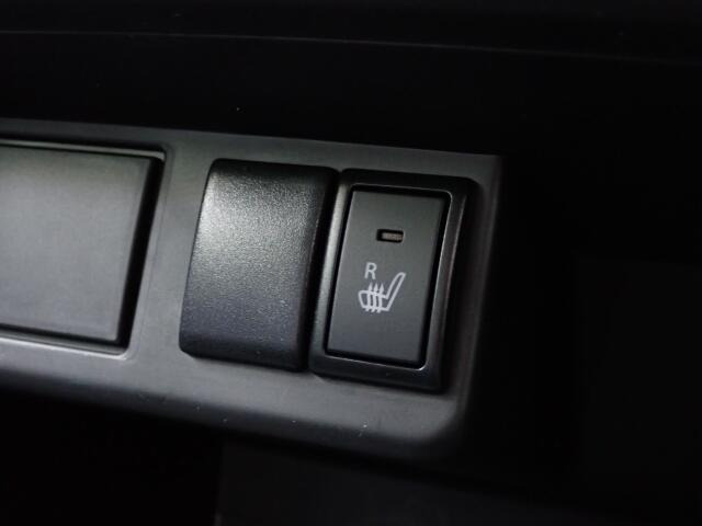 �^�]�Ȃ̓V�[�g�q�[�^�[�������Ă���܂��B