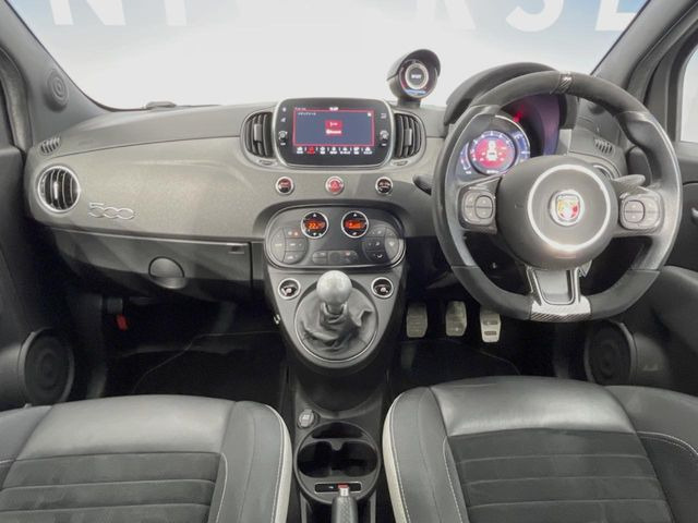 �A���ԃO���[�v���݌ɐ���2,000��!�S���̌n��X���烁�[�J�[�E�Ԏ��킸���Љ�o����̂ŁA���Ȃ��Ƀs�b�^���̂��Ԃ�������͂��ł���܂��͂��₢���킹��������