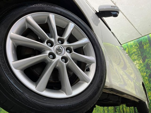 �y����17�C���`�A���~�z�C�[���z�O�ςɃ}�b�`���������A���~�z�C�[���𑕒����Ă���܂��B�e��ЊO�A���~�z�C�[����A�X�^�b�h���X�^�C�����戵�����Ă���܂��B���񂲑��k����������