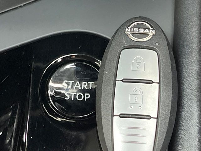 �y�C���e���W�F���g�L�[�z�J�o����|�P�b�g�ɓ��ꂽ�܂܂ł��h�A�̎{���E�������\�ȃX�}�[�g�L�[�𑕔��B�G���W���̃I���E�I�t�����J�M�����o���K�v����������Ƃ��Ă��֗��ł���