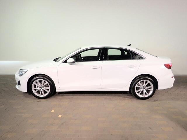 A3セダン30 TFSI アドバンスド