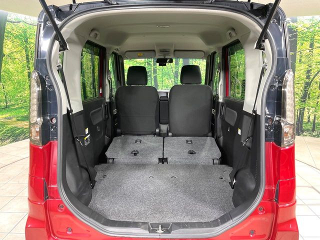 ���i�̂���������ʋ΁A���}���ɏ\���ȉ׎��X�y�[�X���m�ۂ��Ă���܂��B�Z�J���h�V�[�g��|���ƁA�傫�ȉו��̐ύڂ��\�ł���