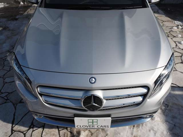 悪天候の際でも、明るく暖かいガレージもございますので、ゆっくりとご覧頂けます♪