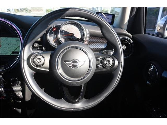 ���Ǝҗl�ւ̔̔��͂��f�肳���Ă��������܂��B �Ԍ������ԗ��̏ꍇ�́A�Ԍ����擾�������x�������z�ŕ\�����Ă���܂��B