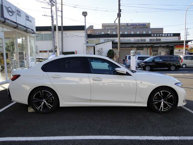3シリーズセダン320d xドライブ Mスポーツ 4WD