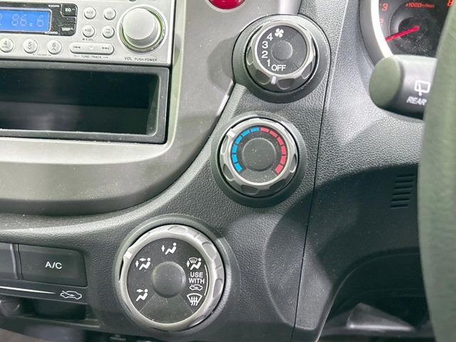 �����~�������Ă��S�Ȃɉ��K�ȋ󒲂�͂��Ă����A�_�C�������G�A�R���𑕔���