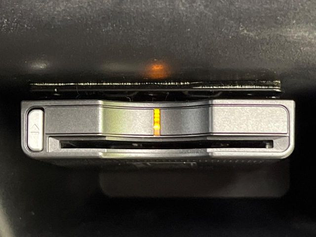 【ETC】高速道路の料金所をストレスなく通過!話題のスポットやサービスエリアに多い「スマートIC」利用時は必須のアイテムです。当店でセットアップを実施、ご納車当日からすぐにご利用いただけます!