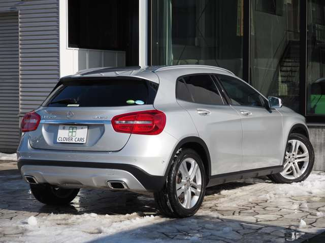 ご安心下さい!!当店は大型指定工場と業務提携しております!!納車前点検、車内清掃には特に自信があります!是非お客様のその目でご確認下さい♪