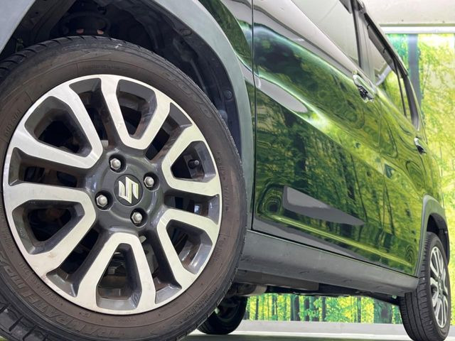 【純正15インチアルミホイール】外観にマッチした純正アルミホイールを装着しております。各種社外アルミホイールや、スタッドレスタイヤも取扱いしております。是非ご相談ください♪