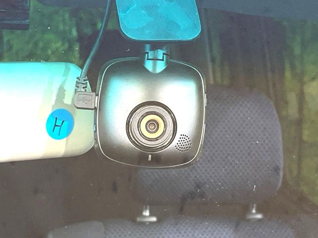 �y�h���C�u���R�[�_�[�z���S�E���S�ȃJ�[���C�t�ɕK�{�̃h���C�u���R�[�_�[�𑕔�!���s���͂������A������^�]�⎖�̂ɑ��������ۂ̏󋵂��f���ŋL�^���A����̃��X�N�ɔ����܂��B