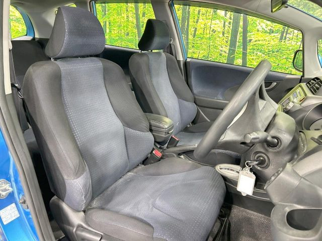 �h���C�o�[�ɂ���ĉ^�]���₷���|�W�V�����͈قȂ�A���̎Ԃ͂ǂ��Ȃ̂��s���Ȃ��Ƃ�����܂���ˁB�C�ɂȂ邨�Ԃ͓X���ŏ�荞��ł��m�F���������܂���