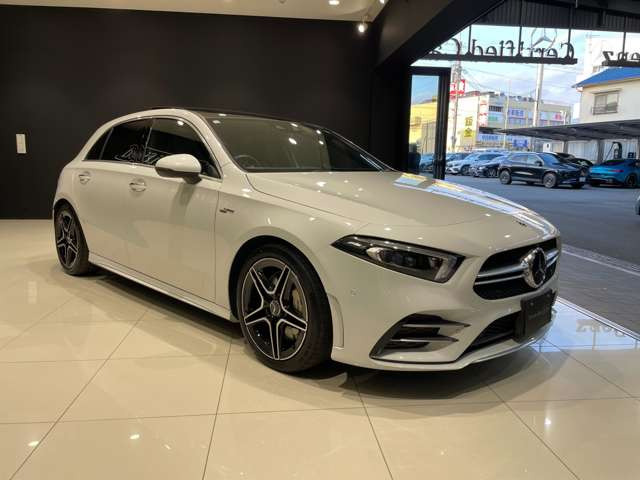 AクラスAMG A35 4マチック 4WD